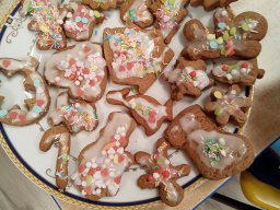 2025-12-02 Piernikowo i lukrowo u Biedronek